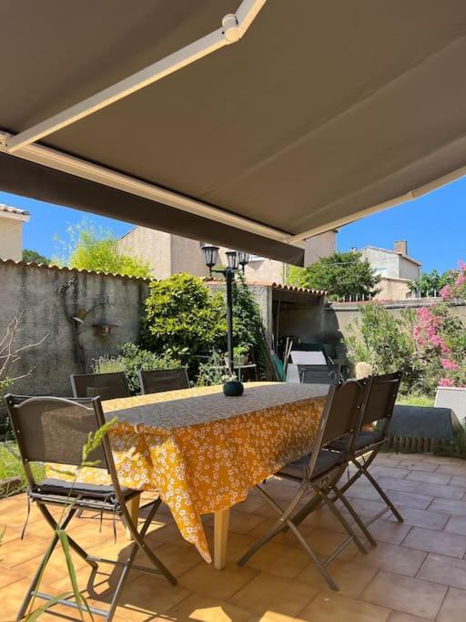 Maison Familiale Idealement Situee Avec Tout Le Confort Nimes Bagian luar foto